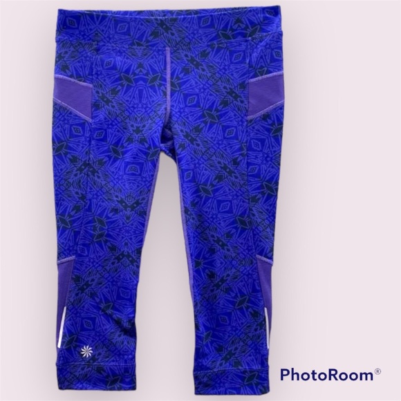 Athleta Pants - athleta crops